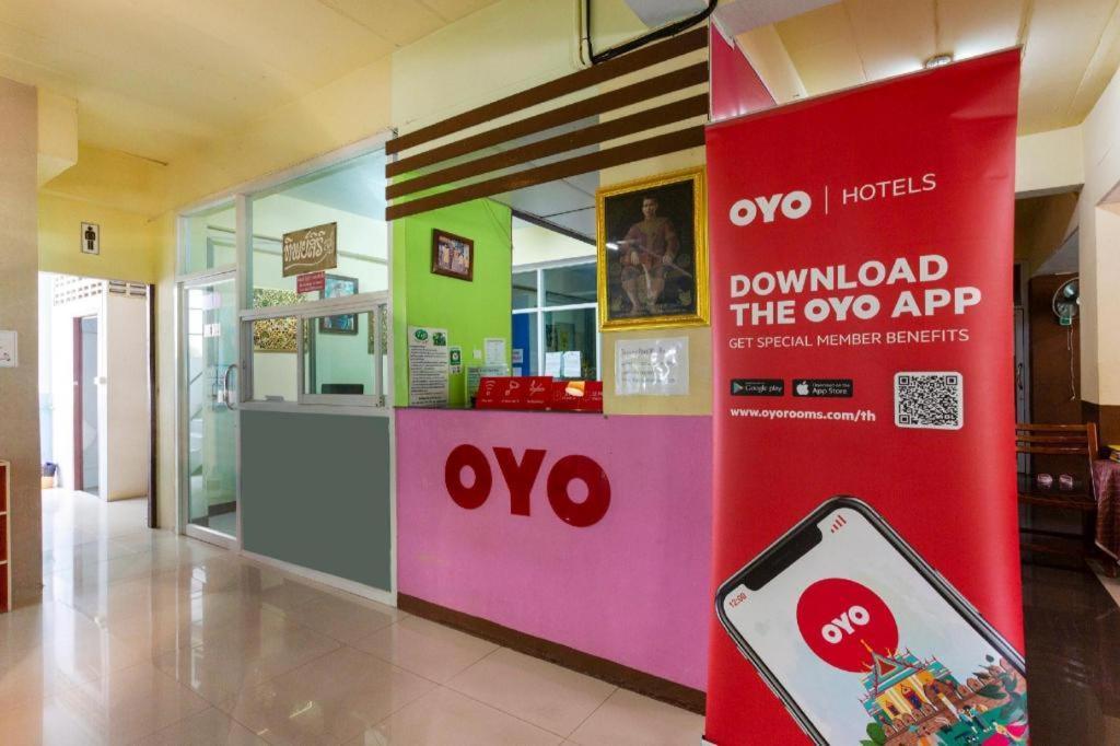 Oyo 75356 Thipsiri Lodge Чиангмай Екстериор снимка