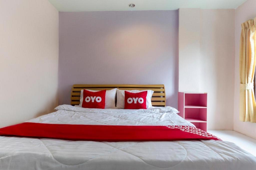 Oyo 75356 Thipsiri Lodge Чиангмай Екстериор снимка